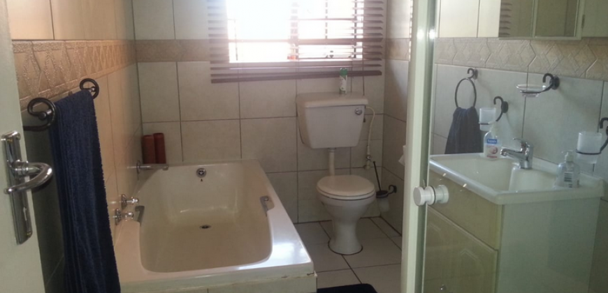 4 Bedroom House for Sale in Edendale